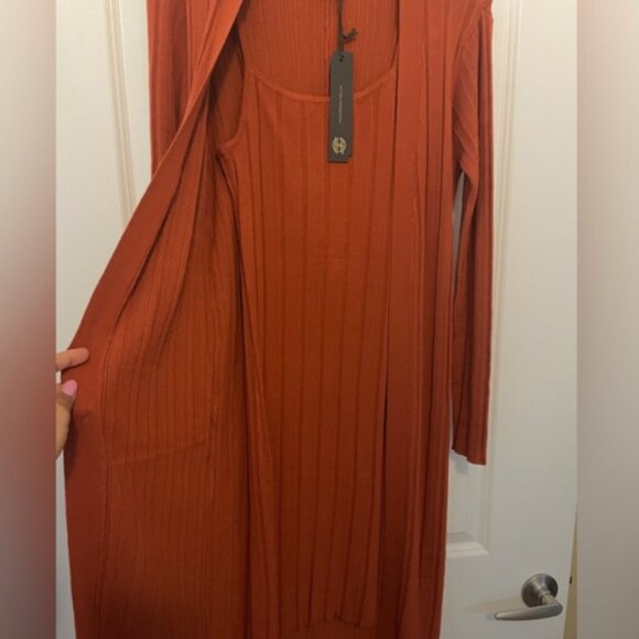 House of Harlow 1960 Rust 2 Piece Knit Set Dress Cardigan - Picture 2 of 2